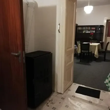 Családi